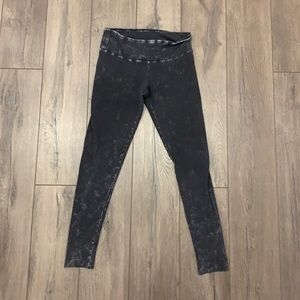 Comfortable patterned leggings